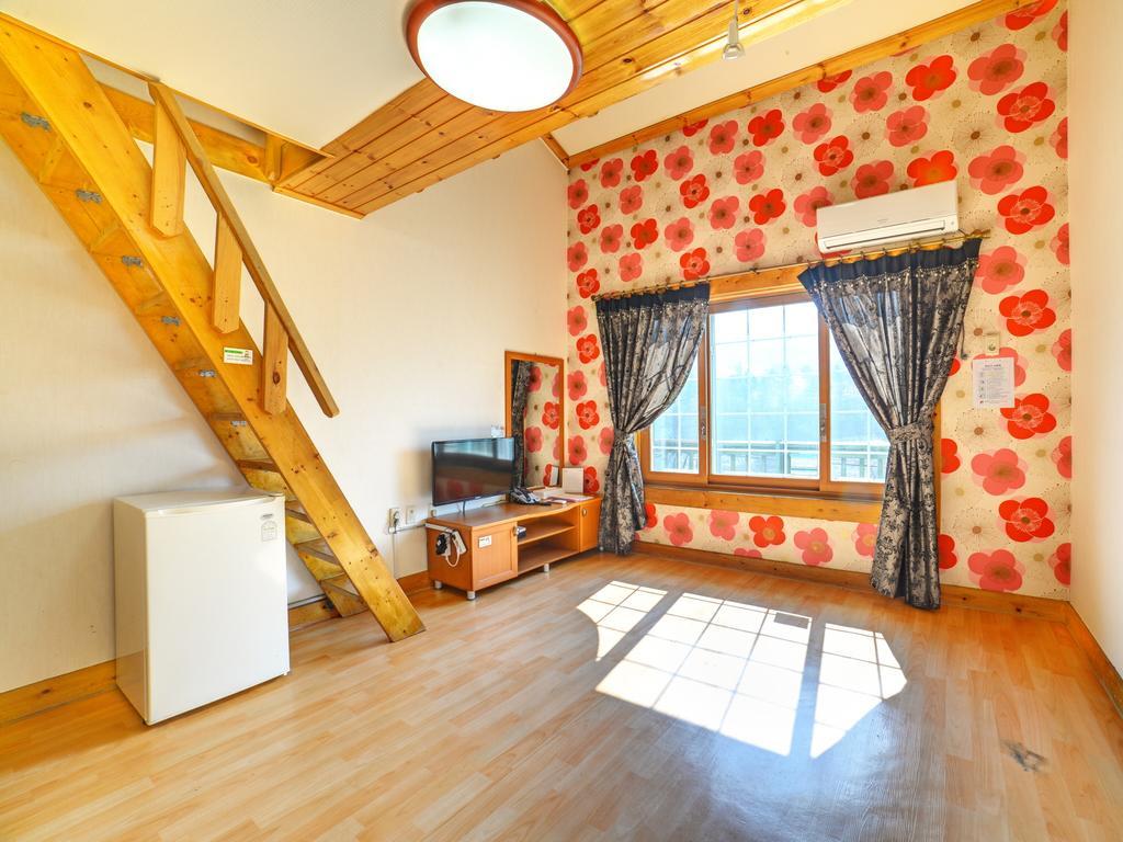 White Cabin Pyeongchang Exteriör bild