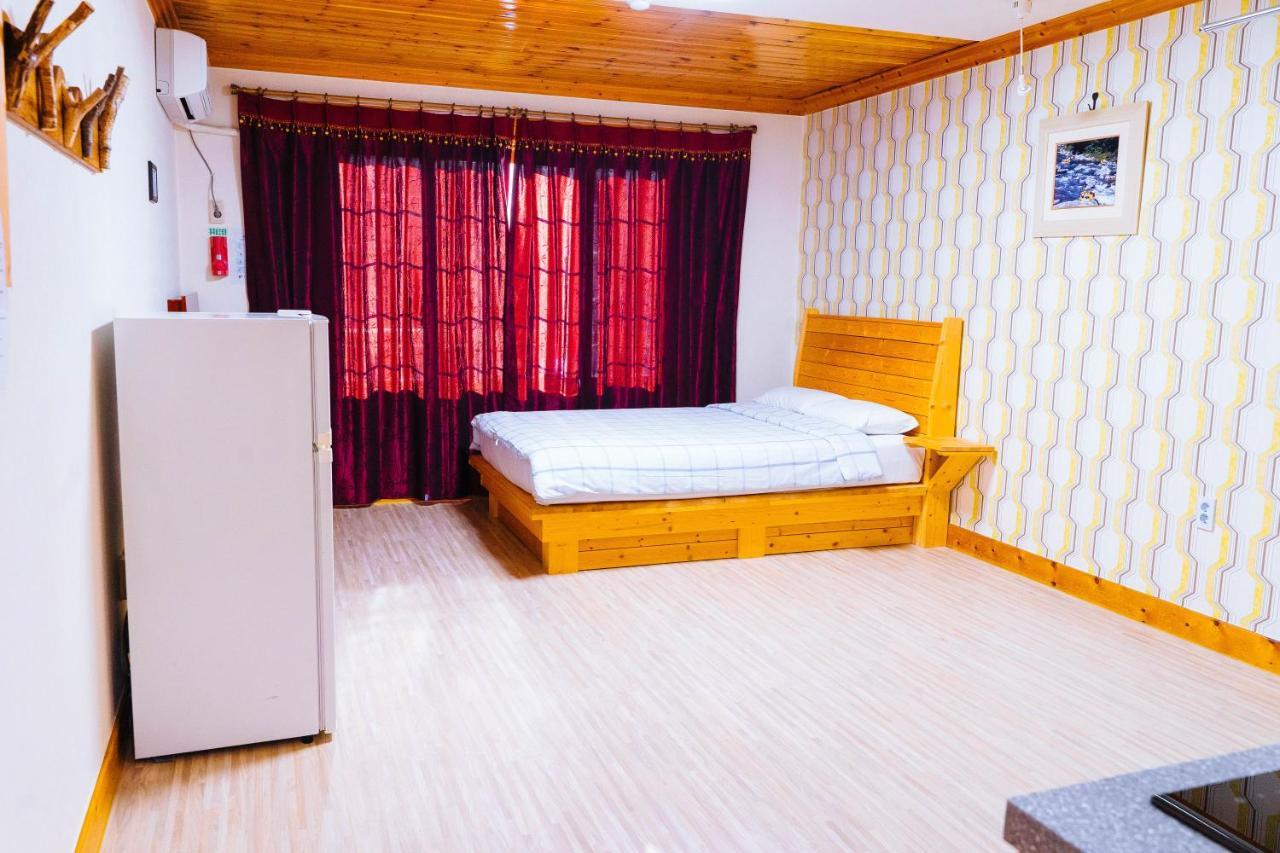 White Cabin Pyeongchang Exteriör bild
